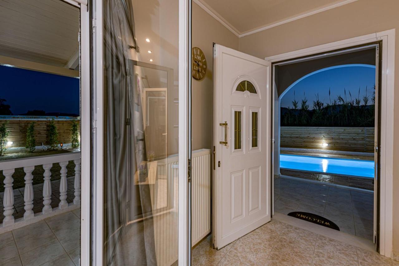 Blossom Villa Laganas Exterior photo