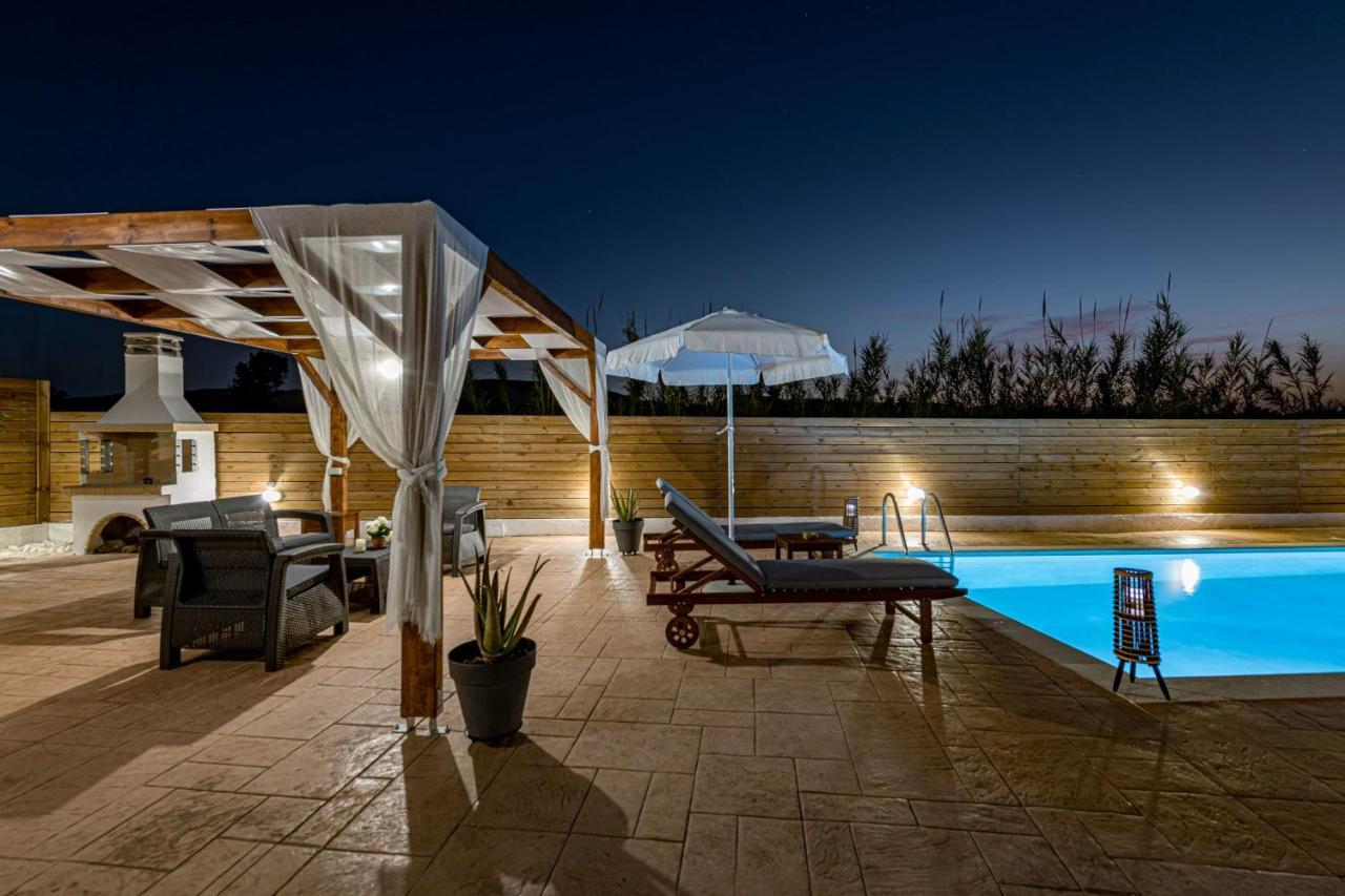 Blossom Villa Laganas Exterior photo
